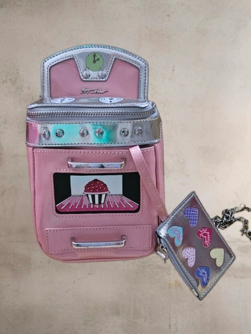 Betsey Johnson Kitsch L'Oven You Crossbody Bag - Picture 2 of 7